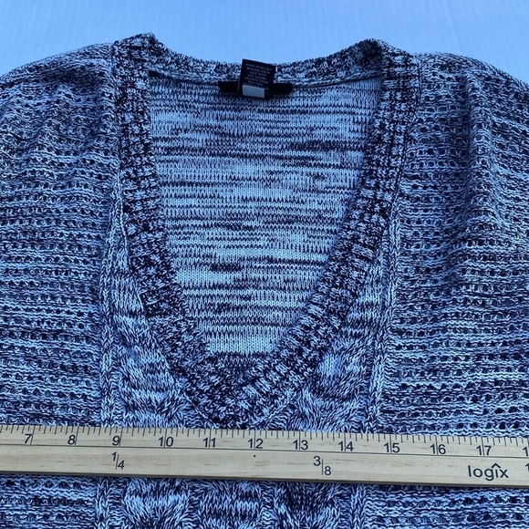 Lane Bryant Fair Isle V-Neck Sweater Gray Women's Size 18/20 - Picture 6 of 7